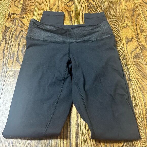 Lululemon Black Leggings Size 4 30” Inseam *Small flaws* Shiny Waistband - Picture 3 of 16